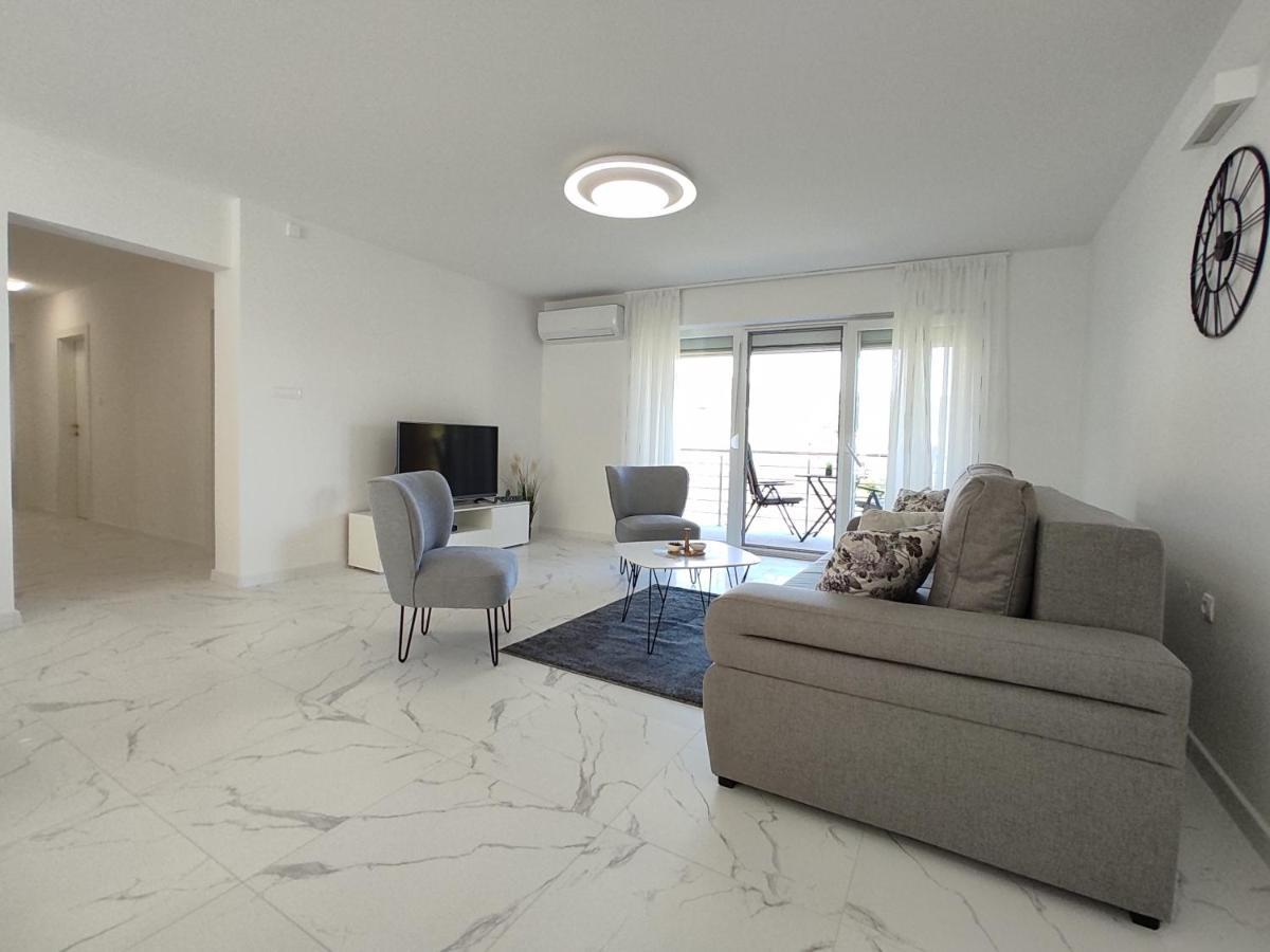 With A Parking Space - 18146 Apartment Rijeka