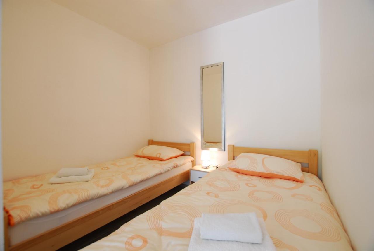 Apartment With A Parking Space - 18146