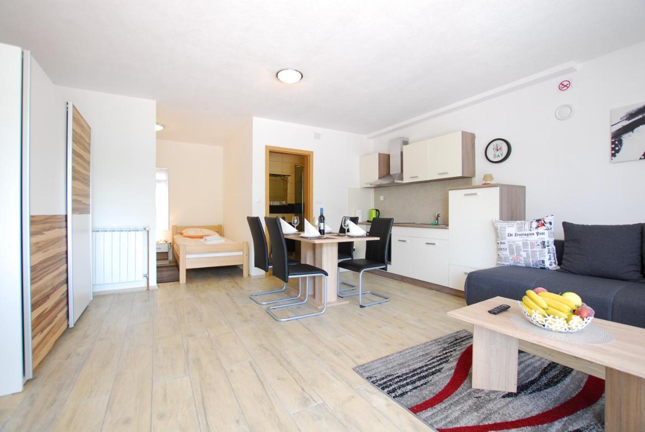 With A Parking Space - 18146 Apartment Rijeka